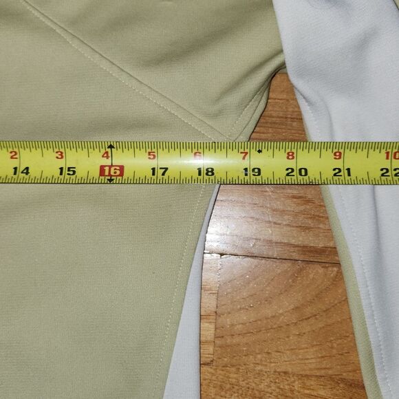 Patagonia 1/2 Zip Lemongrass White Top Women L Long Sleeve Polyester - Picture 9 of 10